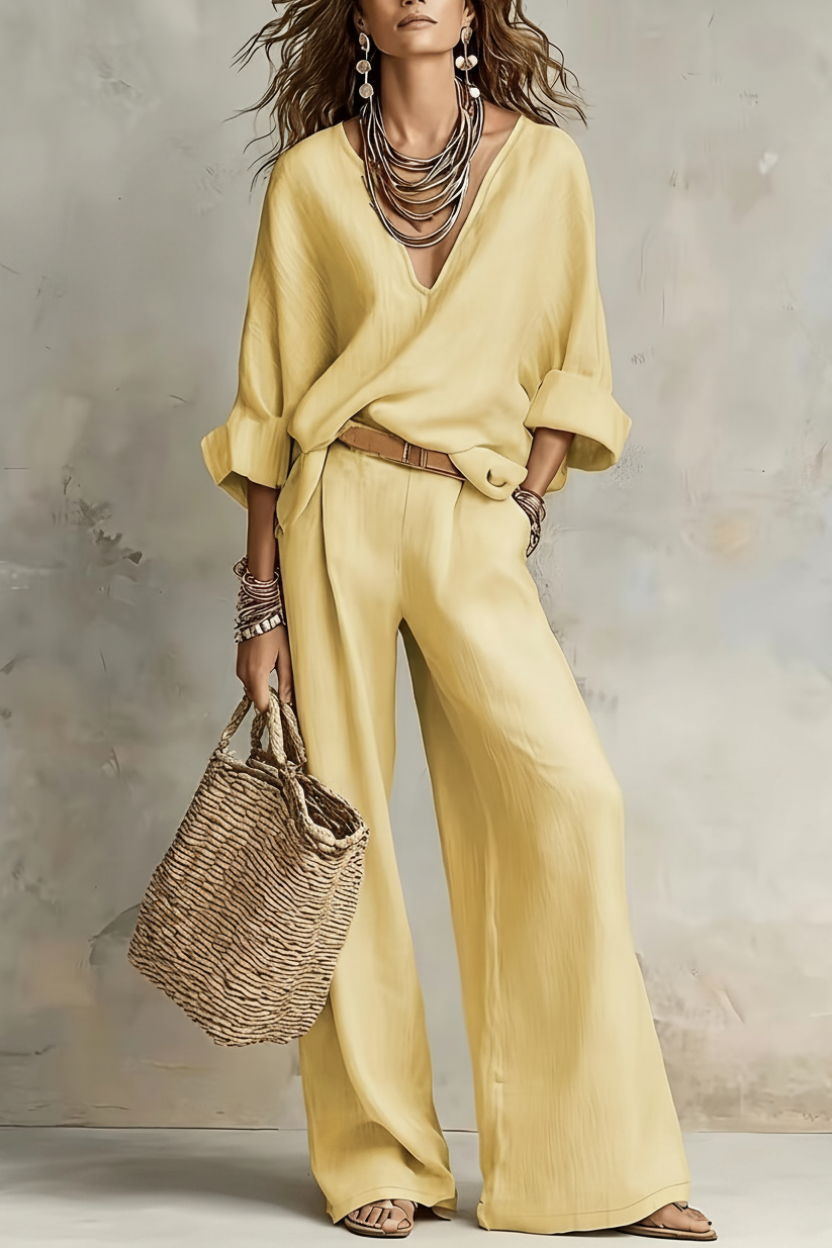 Ensemble Élégance Intemporelle – Top Uni & Pantalon Droit Fluide