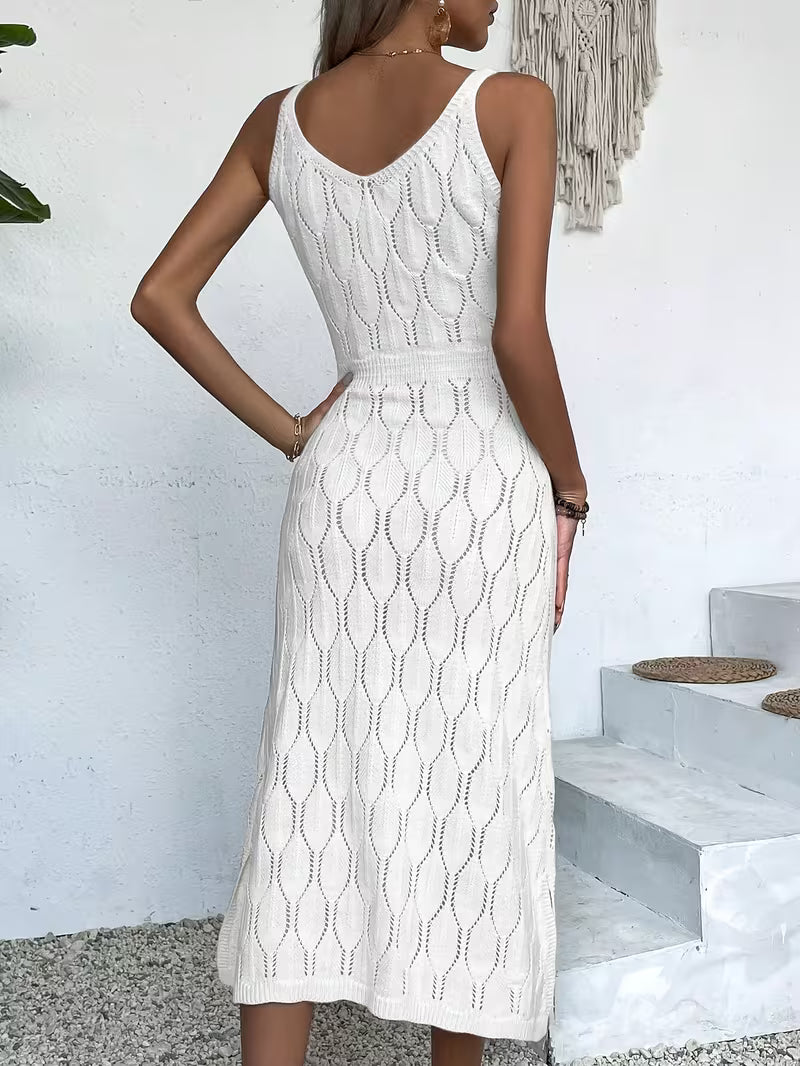 Robe longue façon crochet, légère et fluide, qui allie élégance et confort pour un look bohème chic parfaitement raffiné