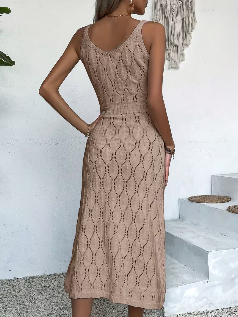 Robe longue façon crochet, légère et fluide, qui allie élégance et confort pour un look bohème chic parfaitement raffiné