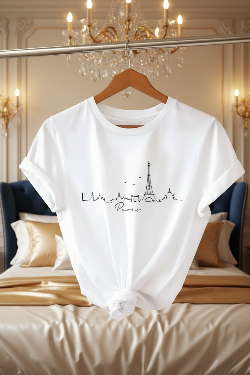T-shirt Femme à Imprimé Graphique — Vogue Française
